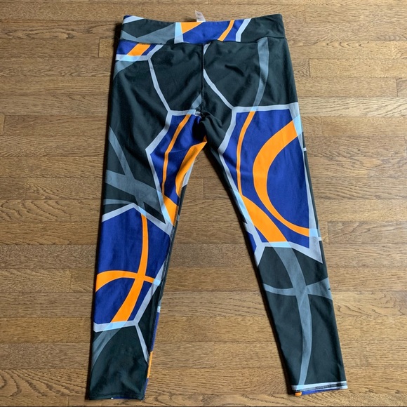 Fabletics high waisted leggings, like new - Picture 2 of 5